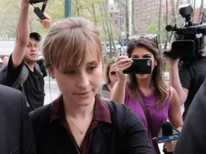 Profile 13 Allison Mack