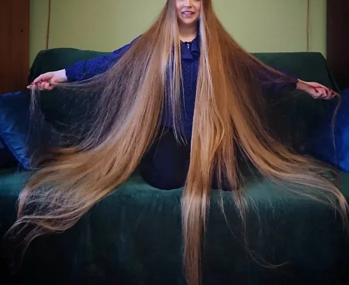 Video: Meet Malgorzata Kulczyk, a lady whose hair is longer than her height 1 Video: Meet Malgorzata Kulczyk, a lady whose hair is longer than her height