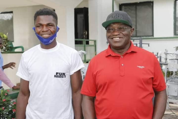 He Constructed A Mini Power Station, Okezie Ikpeazu Gave Him Scholarship, Today Is Selling Soft Drinks On A Busy Highway (VIDEO)