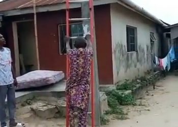 HILARIOUS: Watch moment NEPA staff gets pushed down from the ladder (VIDEO)