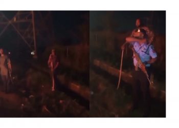 BREAKING: Police Officers razed Criminal Hideout in Abuja (VIDEO)