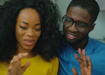 3 Ways to turn your stingy boyfriend around