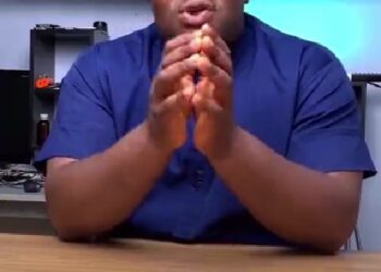 Man gives tips on how to identify hidden cameras in hotel rooms (VIDEO)