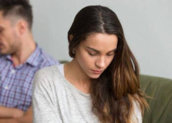 4 Ways to overcome insecurities in your relationship