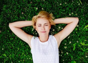 6 Habits of people who never get stressed