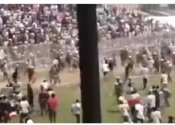 Watch moment thugs invaded PDP presidential campaign in Kaduna (video)