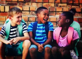 Top 5 foods to feed your child so that they grow taller and stronger