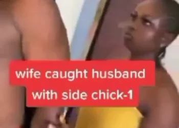 Man drives his pregnant wife away after she caught him cheating with another woman (Video)