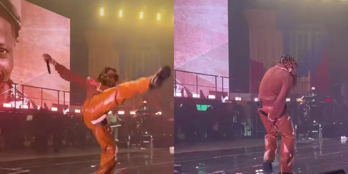 Trending: Watch the moment Asake exposed his pant on stage (video)