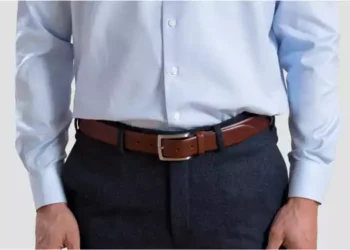5 ways to keep your shirt from puffing out
