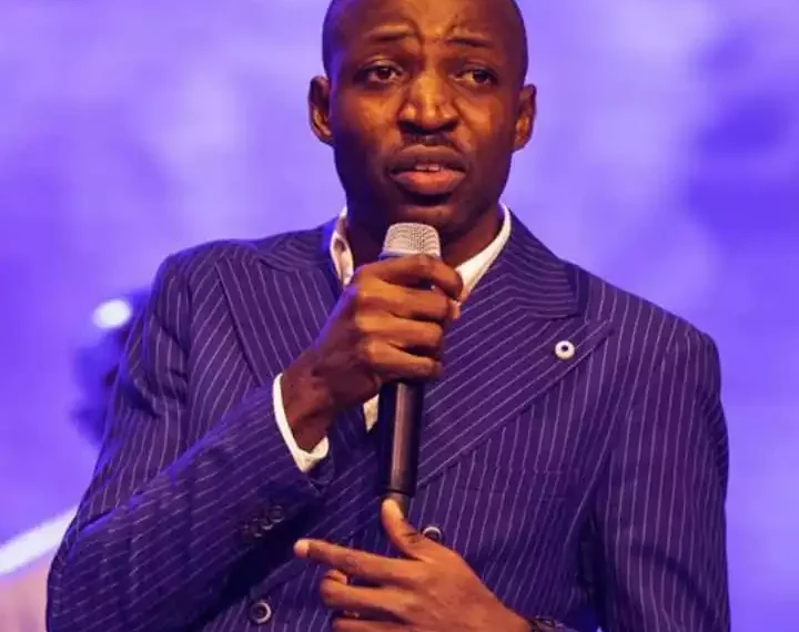 Gospel singer Dunsin Oyekan tackles christians who listen to gospel songs and Asake(Video)