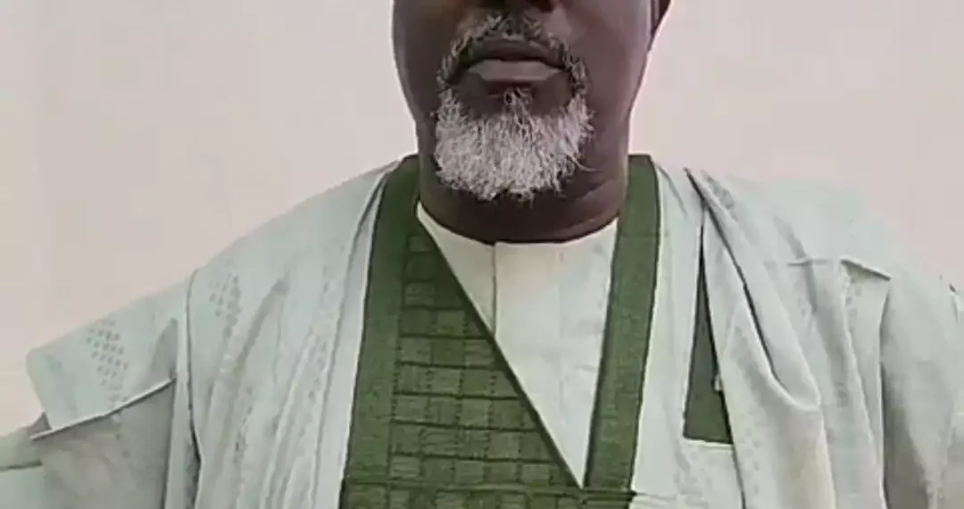 Dino Melaye calls on NDLEA to search Tinubu's houses and conduct a drug test on him(Video) 1 Dino Melaye calls on NDLEA to search Tinubu’s houses and conduct a drug test on him(Video)