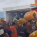 Fuel Scarcity: Nigerians fight over fuel at Filling Station (video) 10 Fuel Scarcity: Nigerians fight over fuel at Filling Station (video)