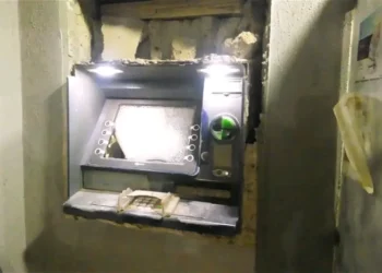 Angry bank users set ATM om fire for running out of cash in Lagos
