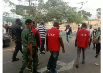 EFCC arrives Tinubu’s polling unit for inspection