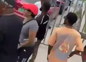 We must vote, Lekki residents protest (Video)