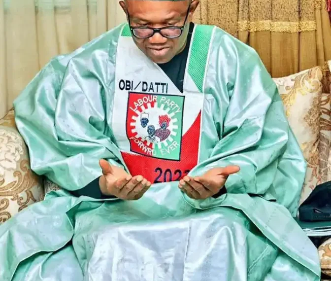 Watch as blind little girl breaks down in tears praying for Peter Obi to win (Video) 1 Watch as blind little girl breaks down in tears praying for Peter Obi to win (Video)