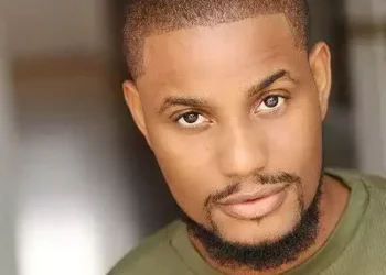 I don log out from anything wey go lead to wedding – Alexx Ekubo