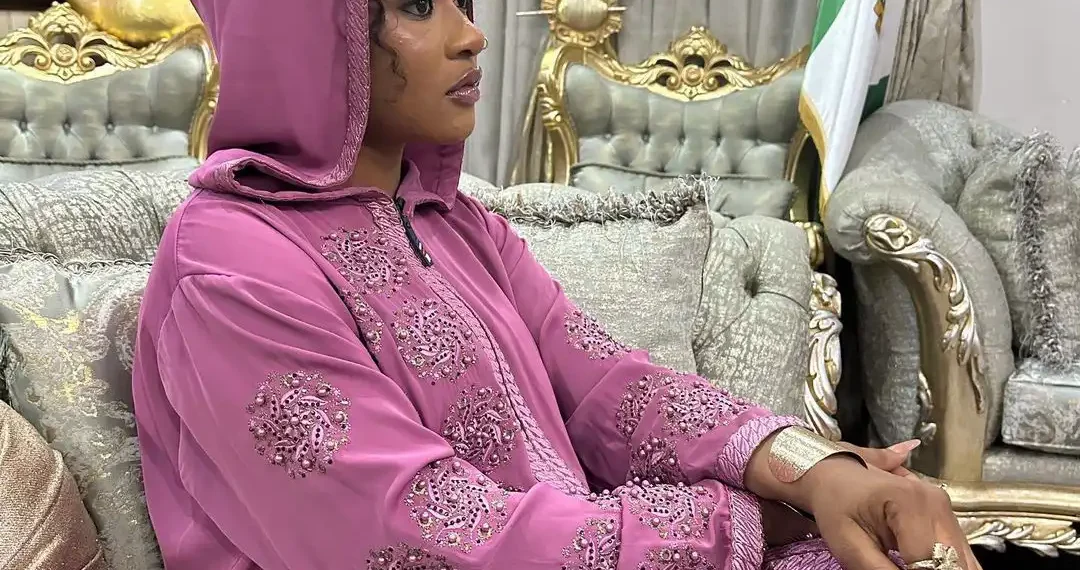 BBNaija Phyna visits Kogi State Governor and Wife (Photos) 1 BBNaija Phyna visits Kogi State Governor and Wife (Photos)
