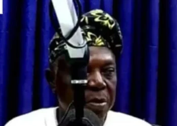 Fresh FM staff dies while trekking to office