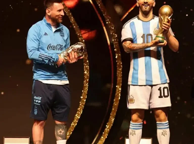 Messi wins 'Baton of Football' Award 1 Messi wins ‘Baton of Football’ Award