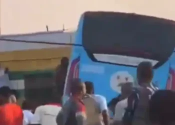 Just In: Train crashes into BRT bus in Lagos (Video)