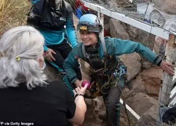 Spanish woman, Beatriz Flamini comes into daylight after 500 days in the cave
