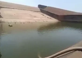 India official drains entire dam to retrieve phone
