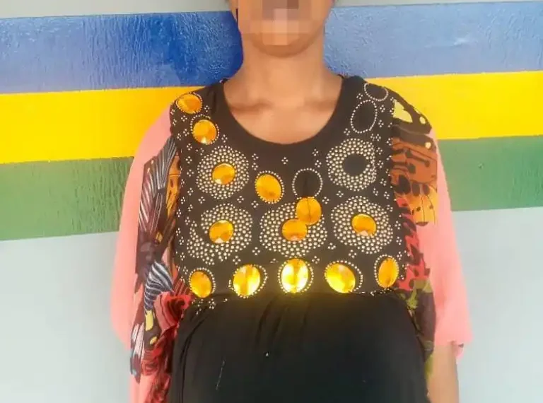30-year-old pregnant lady arrested for st@bbing teenage maid