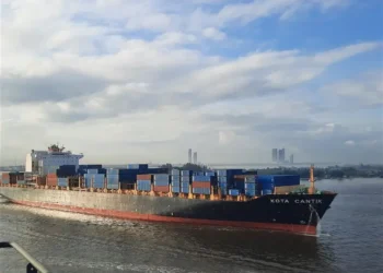 Apapa Port Achieves Milestone, Berths Largest Vessel in History