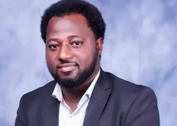 ICT expert seeks for the inclusion of Digital skills into Educational Curriculum