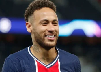 Chelsea opens talk to sign Neymar