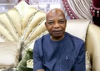 Arthur Eze donates ₦100M to Ohanaeze Ndigbo