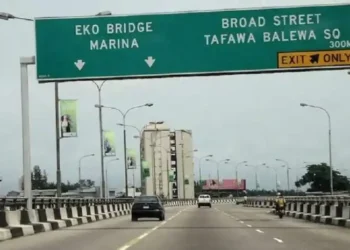 Lagos shuts Apongbon end of Eko Bridge for 24hrs Sunday