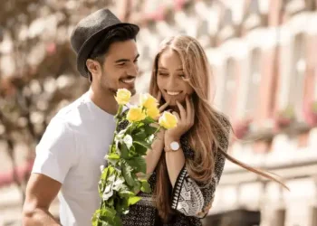 6 Tips To Unveil The Science Behind Attraction in a Relationship 