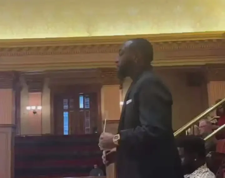 Davido recognized as "Outstanding Georgia Citizen" (Video) 1 Davido recognized as “Outstanding Georgia Citizen” (Video)