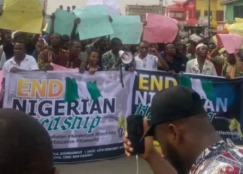 More protest loom as residents of Ibadan protest against economic hardship (Video)
