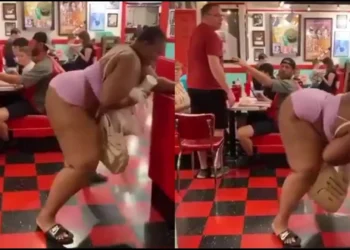 “I have children here” – White Man tells black woman s£xuaIIy harassing his kids