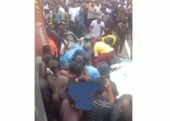 Just In: 40ft Container K!lls woman in Lagos (Video)