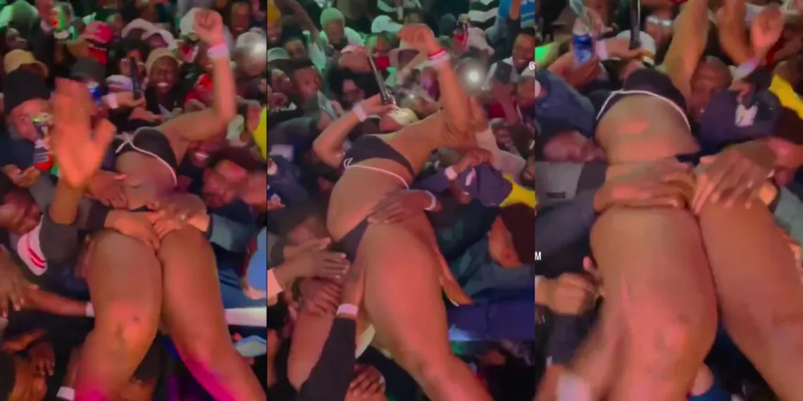 Video of thousands sticking their fingers into Zodwa's private part during her show 1 Video of thousands sticking their fingers into Zodwa’s private part during her show